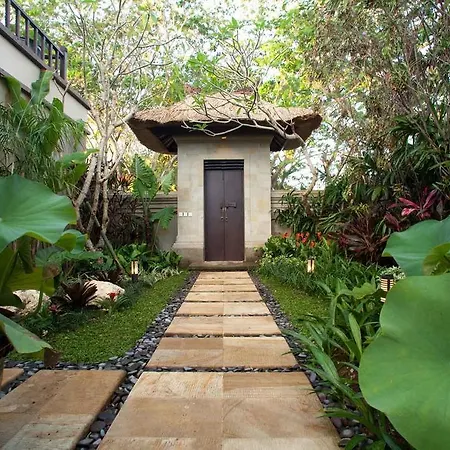 Sundara Oceanside Villa-2